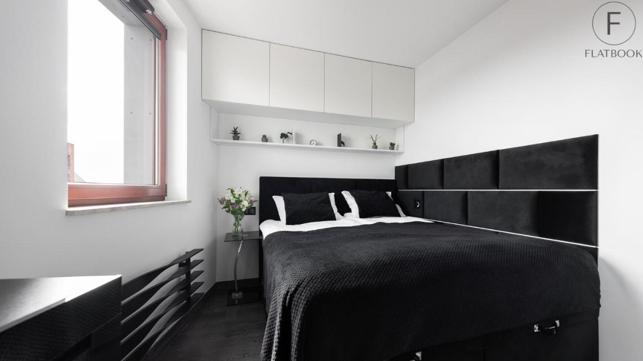 Flatbook Apartments Waterlane Island Spa With Riverview Γκντανσκ Εξωτερικό φωτογραφία