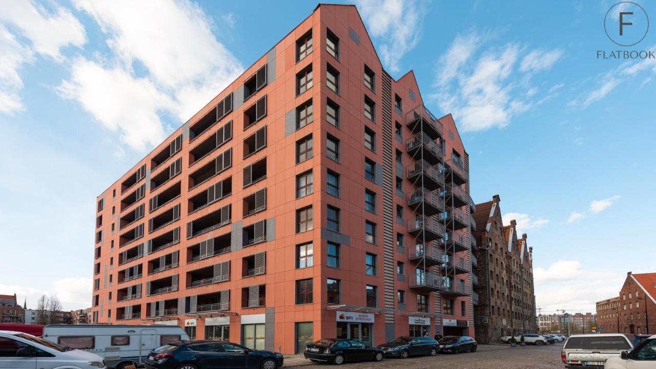 Flatbook Apartments Waterlane Island Spa With Riverview Γκντανσκ Εξωτερικό φωτογραφία