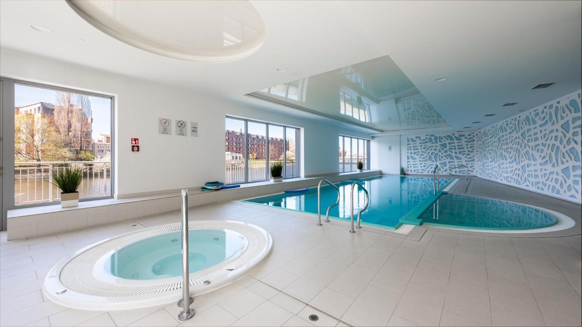 Flatbook Apartments Waterlane Island Spa With Riverview Γκντανσκ Εξωτερικό φωτογραφία